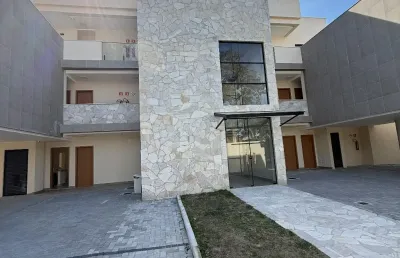 Excelente apartamento de primeira locação para venda no portinho!