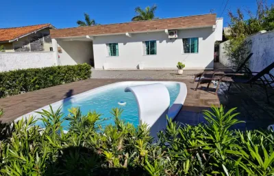 Excelente casa semi-mobiliada, localizada na praia da pinheira em palhoça-sc