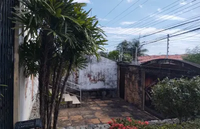 Vendi casa terrea em excelente localização no bairro são francisco
