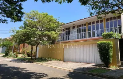 Sobrado a venda  com  332m² , sendo 4 quartos no parque são quirino