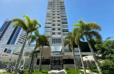 Apartamento no centro com 3 quartos para locação, 122 m²
