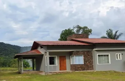 Casa no rio bonito com 3 quartos para locação, 160 m²