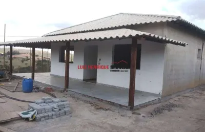 Casa com 4 quartos à venda na rodovia mg10, sn, recanto do rio, jaboticatubas, 200 m2 por r$ 730.000