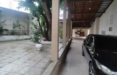 Venda e locação - casa espaçosa no dom pedro - próximo  ao cecon