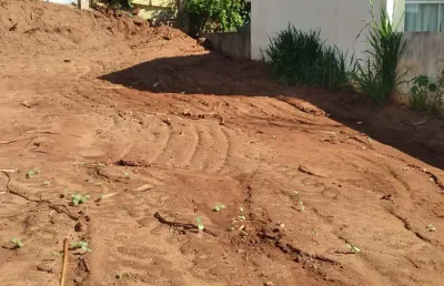 Excelente terreno com terraplanagem pronta caido pra rua  sol da manhã -jd. dos ipé- antigo ibc-mandaguaguaçu-pr