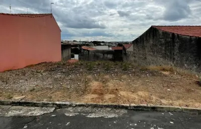 Terreno à venda na Rua Ibraim Nobre, Vila Progresso, Salto
