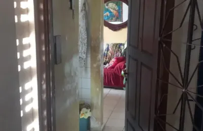 Vendo apartamento térreo moradia excelente, condomínio fechado.