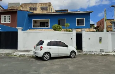 Excelente casa num excelente condomínio bem localizado no bairro de piatã