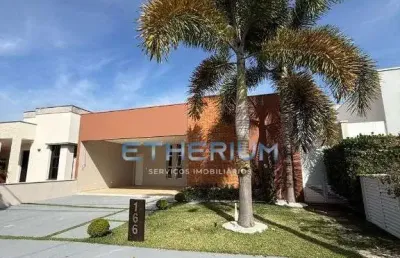 Casa a venda com 3 quartos, 1 suite e piscina no condominio em salto..