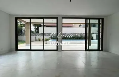 Casa em condomínio de alto padrão em alphaville com 4 suítes  em barueri - sp