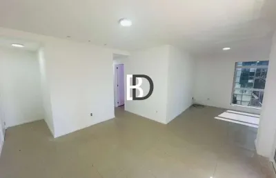 Apartamento com 3 quartos à venda na alameda presidente itamar franco, 10, cavaleiros, macaé, 10 m2 por r$ 1.030.000