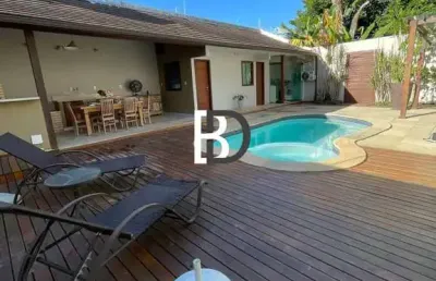 Casa com 4 quartos à venda na rua rua professora juciléa salerma de oliveira, 10, mirante da lagoa, macaé, 320 m2 por r$ 1.650.000