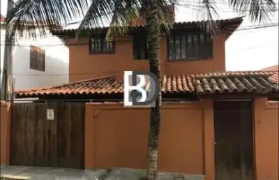 Casa com 3 quartos à venda na beco olímpia antunes da costa, 17, geribá, armação dos búzios, 67 m2 por r$ 950.000
