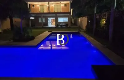 Casa com 3 quartos à venda na rua aurélio buarque de holanda, 16, enseada das gaivotas, rio das ostras, 10 m2 por r$ 2.000.000