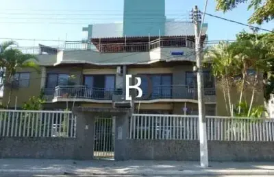Apartamento com 4 quartos à venda na rua são benedito, 12, lagoa, macaé, 220 m2 por r$ 1.500.000