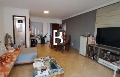 Apartamento com 3 quartos à venda na avenida carlos augusto tinoco garcia, 157, riviera fluminense, macaé, 198 m2 por r$ 800.000