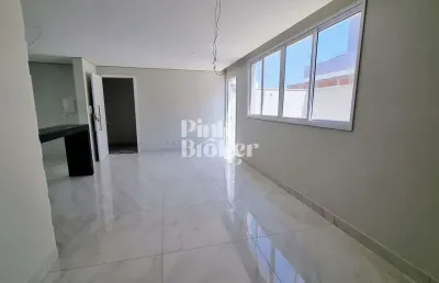 Apartamento com área privativa, 3 quartos com uma 1 e 2 vagas, localizado no bairro cabral em conta