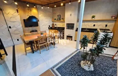 Casa com 3 quartos à venda no Cabral, Contagem 