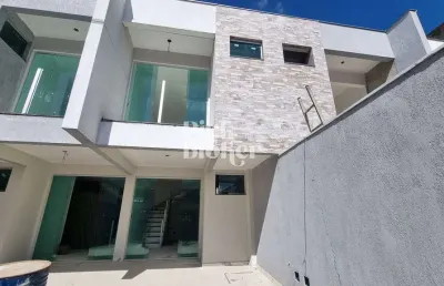 Casa em construção - 3 quartos sendo um com suíte e 2 vagas