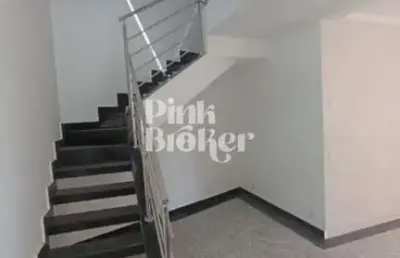 Casa com 3 quartos à venda no Cabral, Contagem 