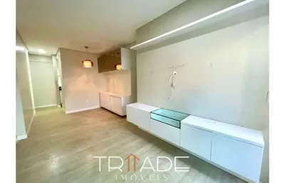 Apartamento em candeias com 03 quartos | reformado com móveis fixos  | 67 metros