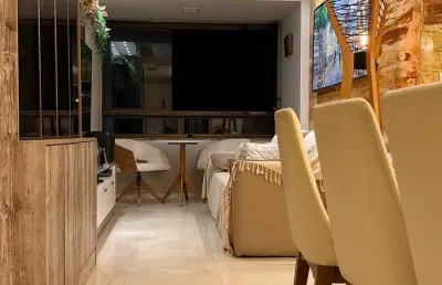 Apartamento em candeias com 03 quartos | andar alto e nascente | reformado | porcelanato | móveis fixos