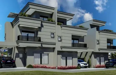Sobrado triplex com 132 m2, em condomínio, com vista da cidade, no bairro vista alegre