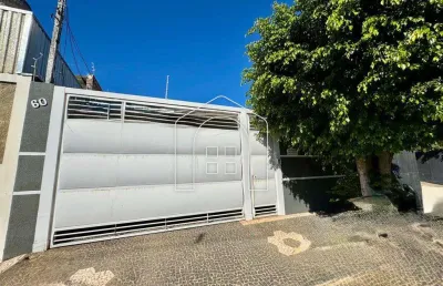 Casa com 3 quartos à venda no parque das esmeraldas, marília  por r$ 1.500.000