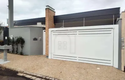 Casa com 3 quartos à venda no jardim riviera, marília , 220 m2 por r$ 940.000