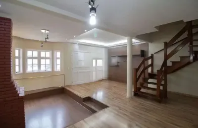 Incremente seu estilo de vida na casa de condomínio de luxo em jardim leonor, são paulo-sp: 4 quartos, 2 suítes, 2 salas, 4 banheiros, 2 vagas, 114m².