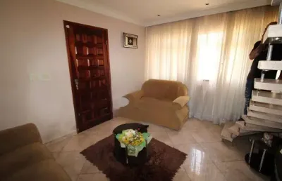 Imperdível casa de 5 quartos com suíte no parque vitória, são paulo-sp: 300m², 3 salas, 3 banheiros, 2 vagas de garagem