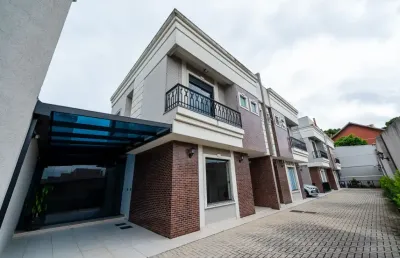 Sobrado duplex em condomínio frente ao colégio expansão — suíte ampla, espaço gourmet e 1 vaga cober