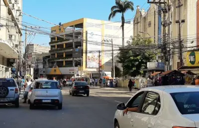 Vendo ou alugo loja + 2 pavimentos - 3.000m² - centro de duqe de caxias