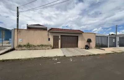 Casa com 4 quartos à venda na Rua Conselheiro Cândido de Oliveira, Uvaranas, Ponta Grossa