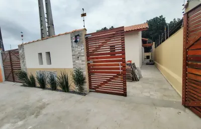 Casa com 2 quartos à venda na Rua Xerentes, Balneário Tupy, Itanhaém