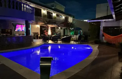 Casa com 5 quartos à venda no Parolin, Curitiba 