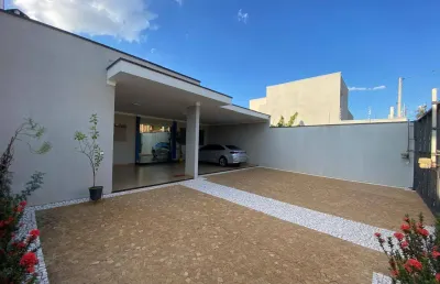 Casa com 3 quartos à venda na Chácara do Ouro, Mogi Guaçu 