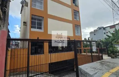 Condomínio aldeia do valle - 1 quarto e sala amplo - 66m2- federação - escada - 1 andar - 1 vaga coberta - armários planejados