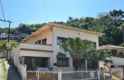 Casa para venda em blumenau, glória, 3 dormitórios, 2 banheiros, 1 vaga