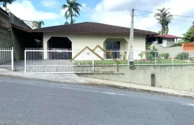 Casa para venda em blumenau, itoupava norte, 3 dormitórios, 3 suítes, 4 banheiros, 4 vagas