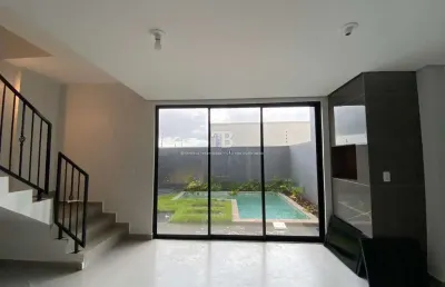 Sobrado novo à venda no bairro paraíso em chapecó com piscina e 3 dormitórios
