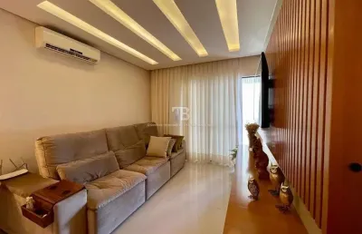 Apartamento semimobiliado com suíte e 2 vagas no bairro líder