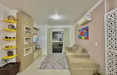 Apartamento semimobiliado de 2 quartos no passo dos fortes