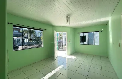 Casa com 4 quartos à venda no passo dos fortes – ampla e bem localizada