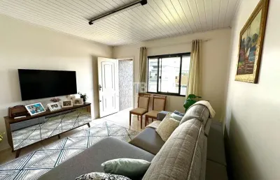 Casa aconchegante com 3 quartos e amplo pátio no passo dos fortes – chapecó