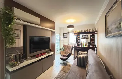 Apartamento semimobiliado com 2 quartos e 2 vagas no centro de chapecó