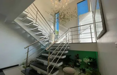 Casa ampla com 5 quartos e vista panorâmica - bairro esplanada