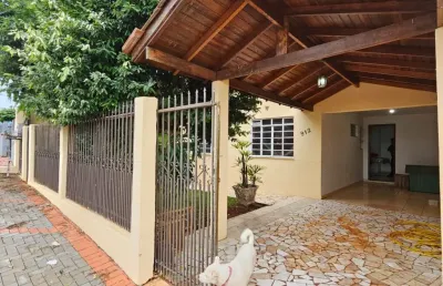 Casa com 3 quartos à venda no Guarujá, Cascavel 