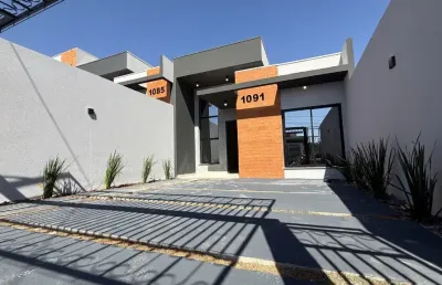 Casa com 76,15m² e ótima sobra de terreno nos fundos