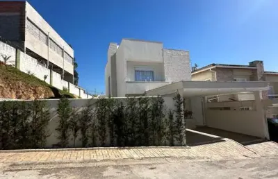 Casa com 3 quartos à venda na Rua Azaléia, Villa Verde, Franco da Rocha